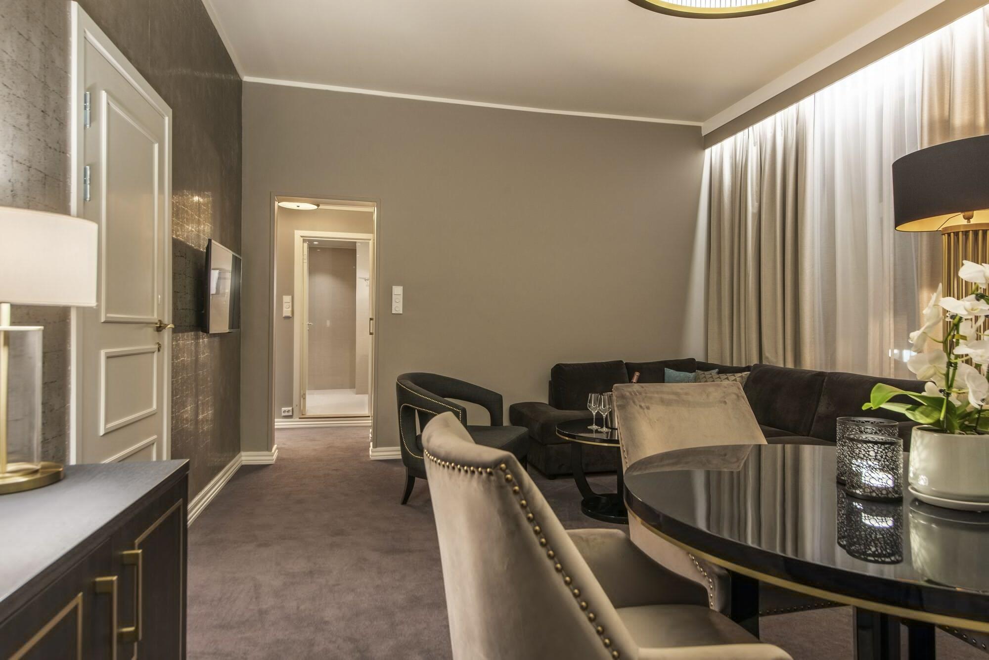 Home Hotel Grand Gjøvik Extérieur photo